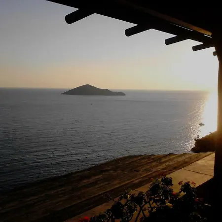 Castle Vigla Leros -pirgaki Villa *