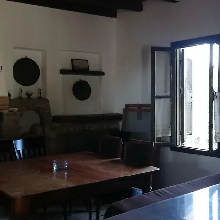 Castle Vigla Leros -pirgaki Vromolithos
