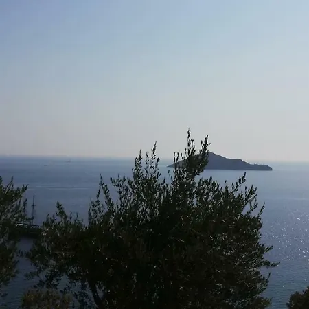Villa Castle Vigla Leros -pirgaki *